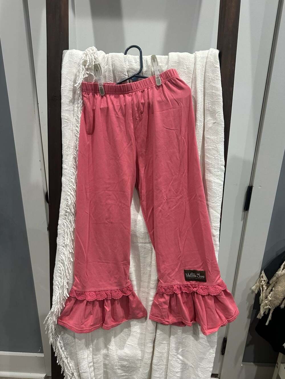 Matilda Jane Big Ruffle Crops Size S Pink
